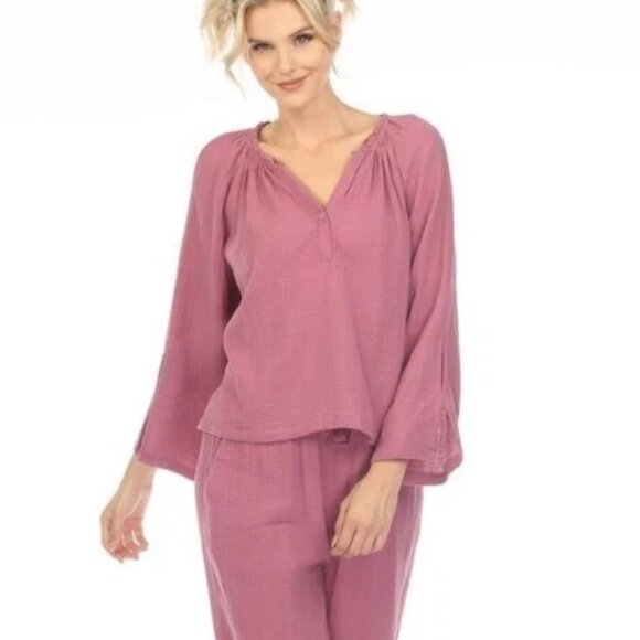 Calme by Johnny Was Liya Split Neck Mauve 100% Organic Cotton Top Size XS NWT - Picture 6 of 9